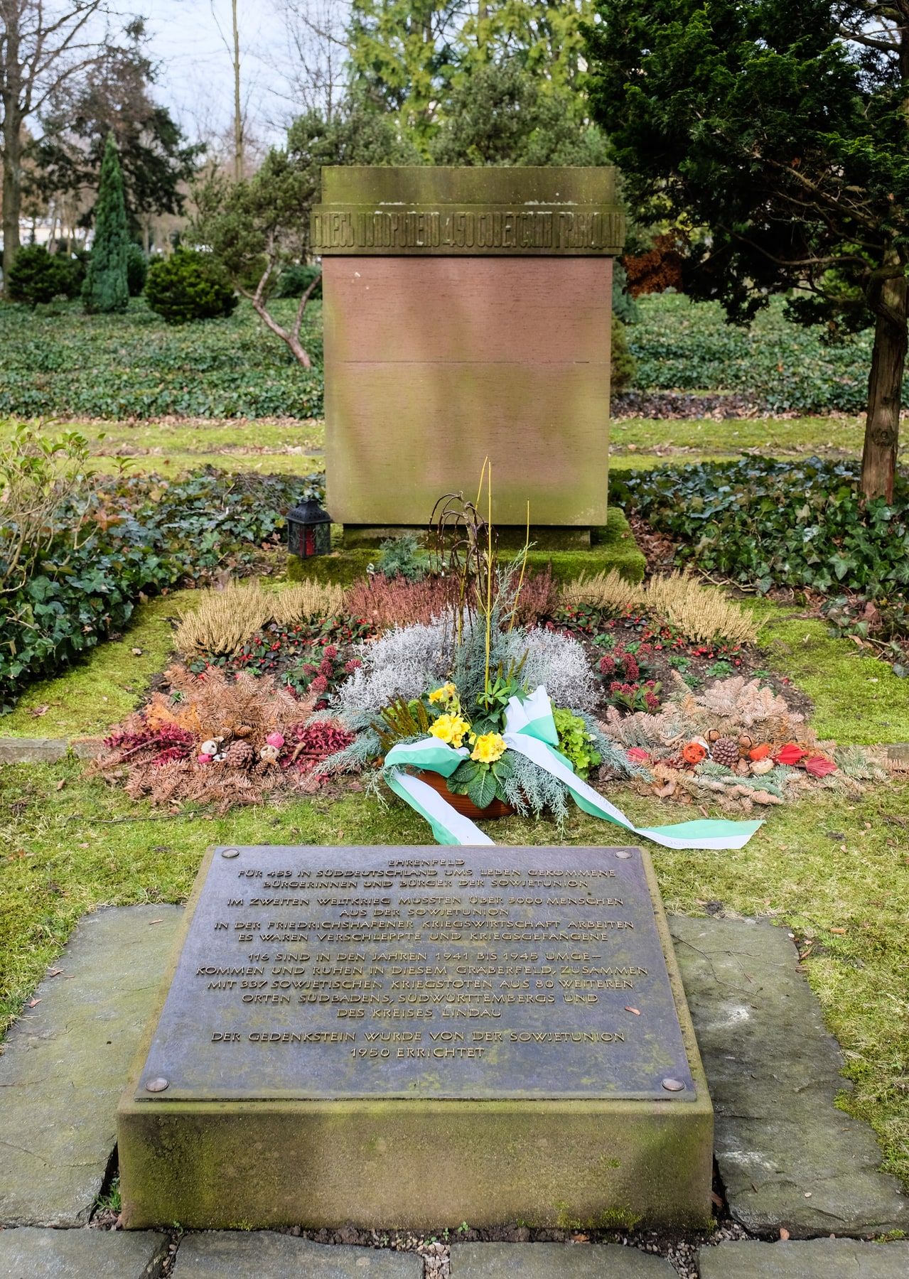 Sowjetisches Ehrenfeld auf Hauptfriedhof Friedrichshafen